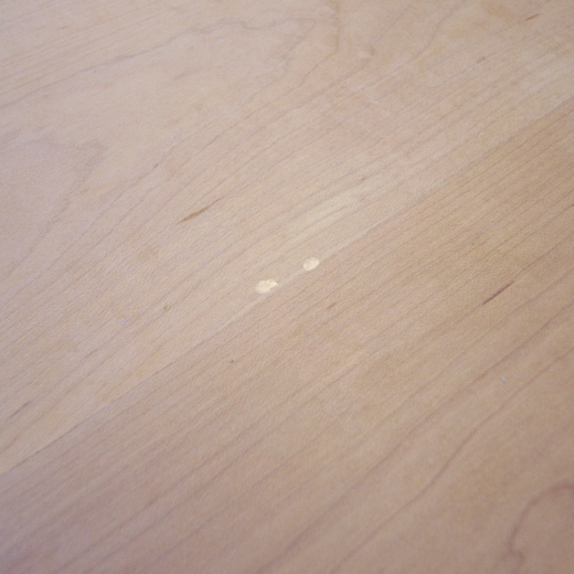 オイル仕上げのテーブルの汚れ